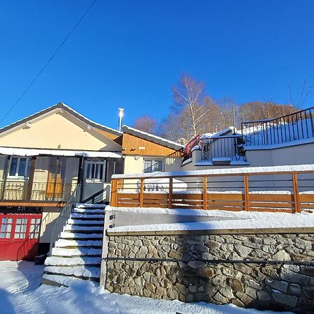Les Planchettes Villa Orcival Exterior foto