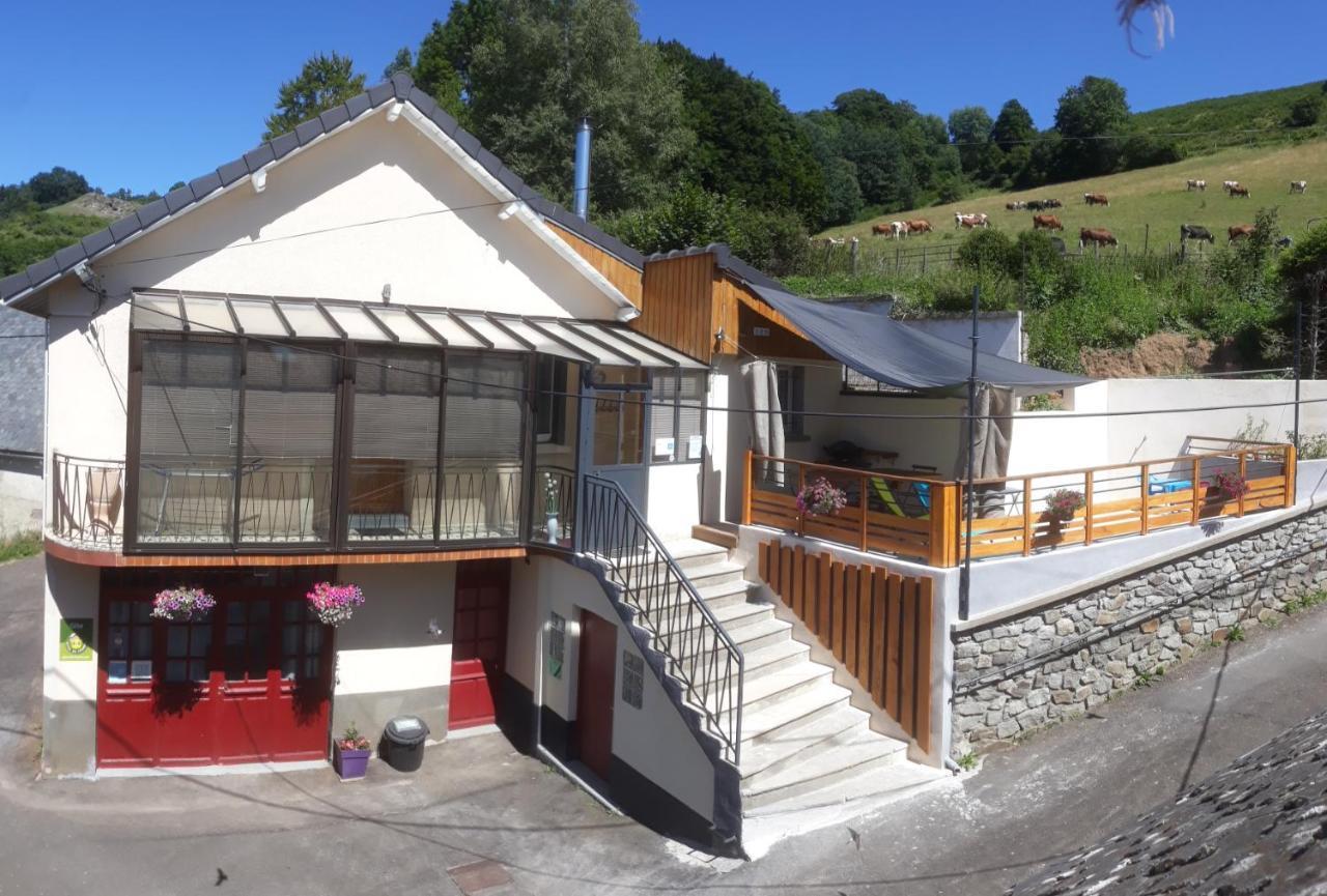 Les Planchettes Villa Orcival Exterior foto