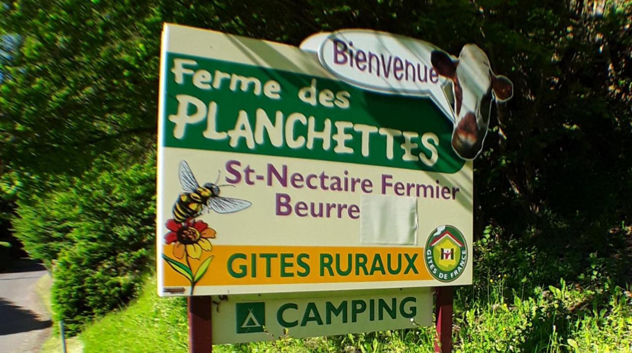 Les Planchettes Villa Orcival Exterior foto